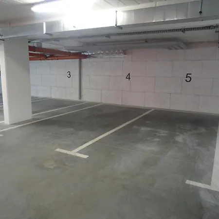 Park Apartment